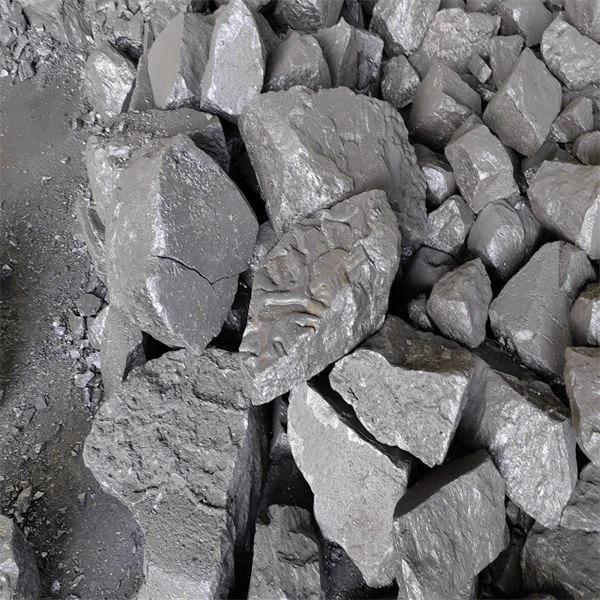 Çelik Üretimi İçin Silikon Karbon Alaşımlı Metal Parça Si68C18